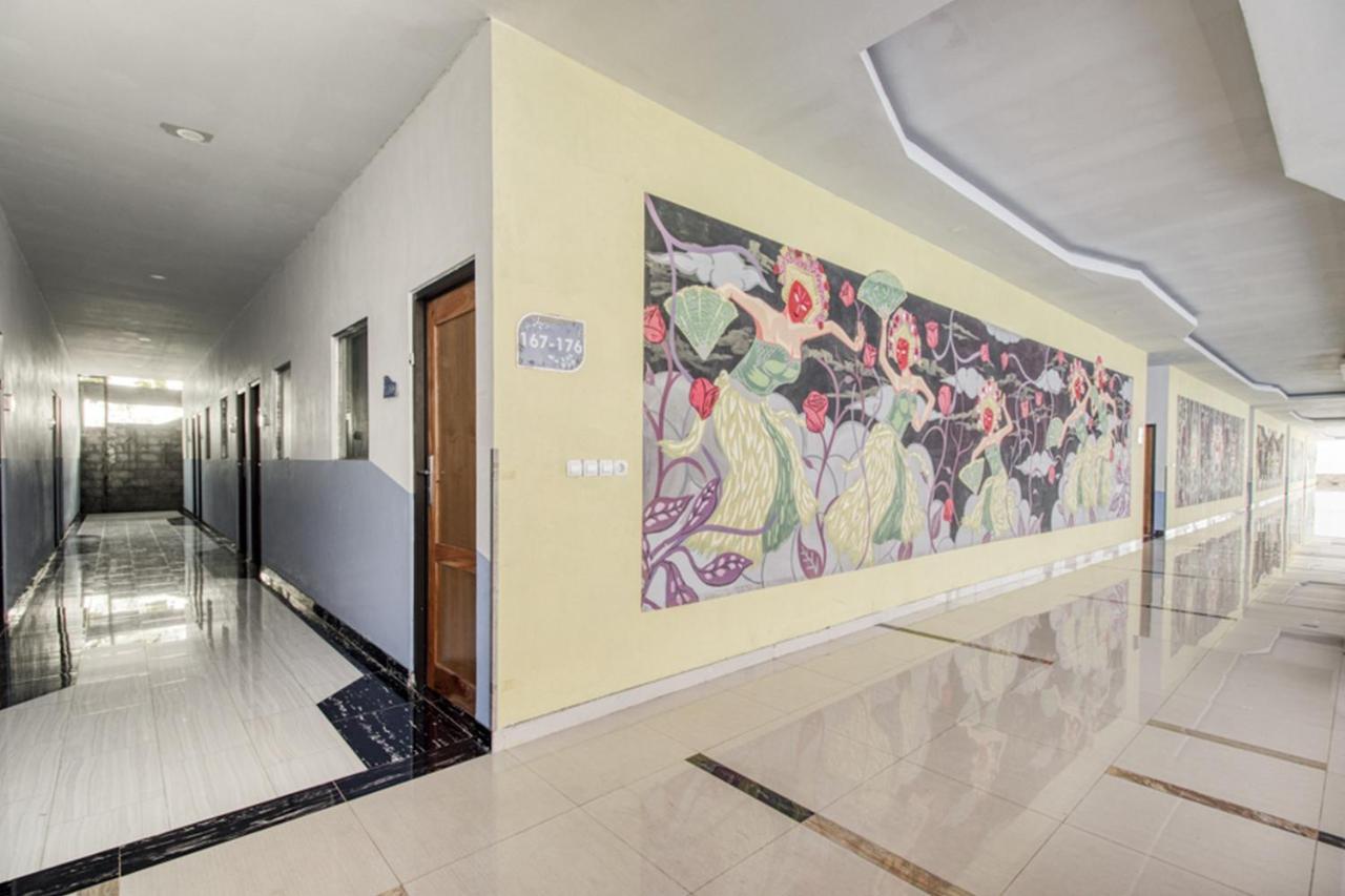 Reddoorz Plus @ Flory Hotel 日惹 外观 照片